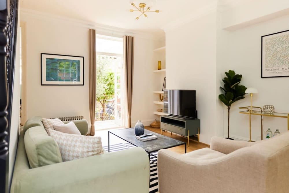 The London Getaway - Seductive 3bdr House With Garden