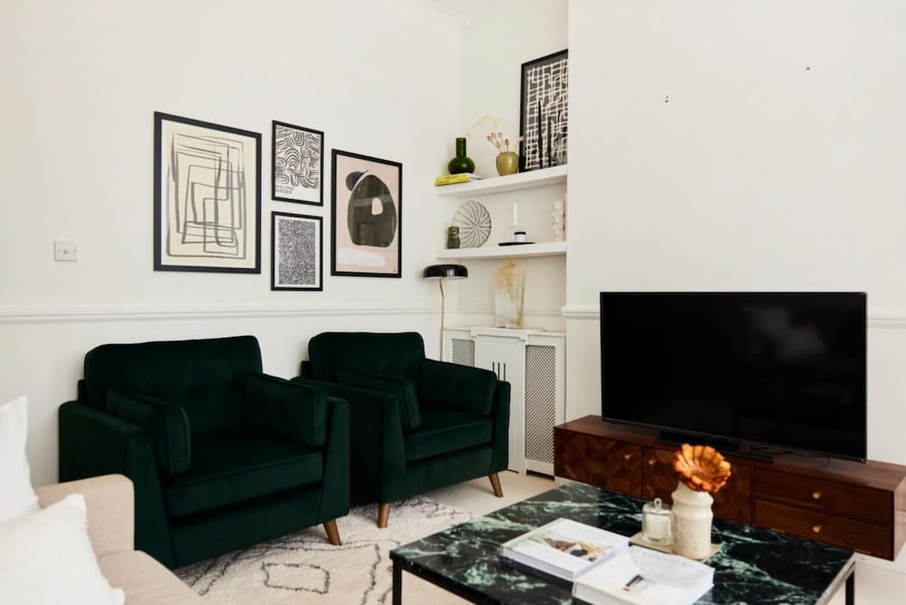 The London Maisonette - Alluring 3bdr Flat With Garden
