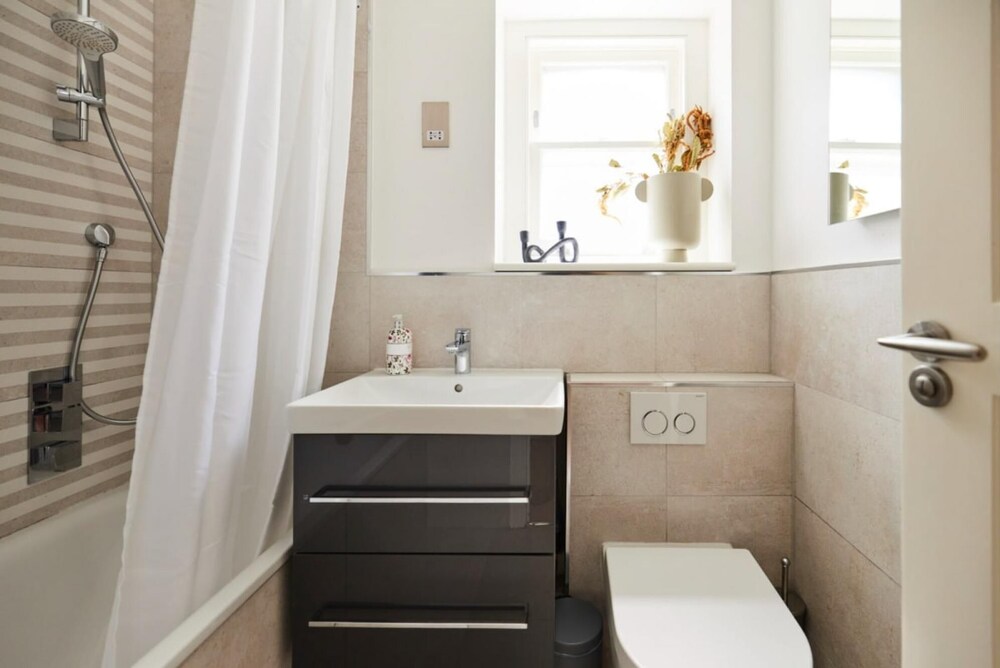 The Camden Place - Breathtaking 4bdr Flat With Garden