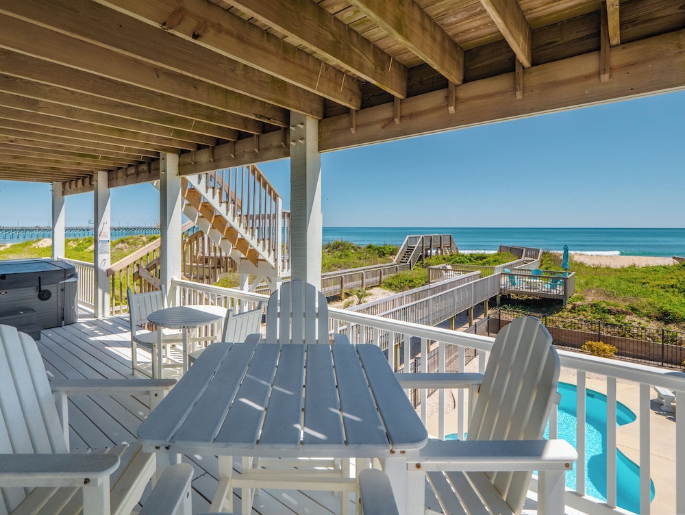 Shore Therapy by Topsail Realty