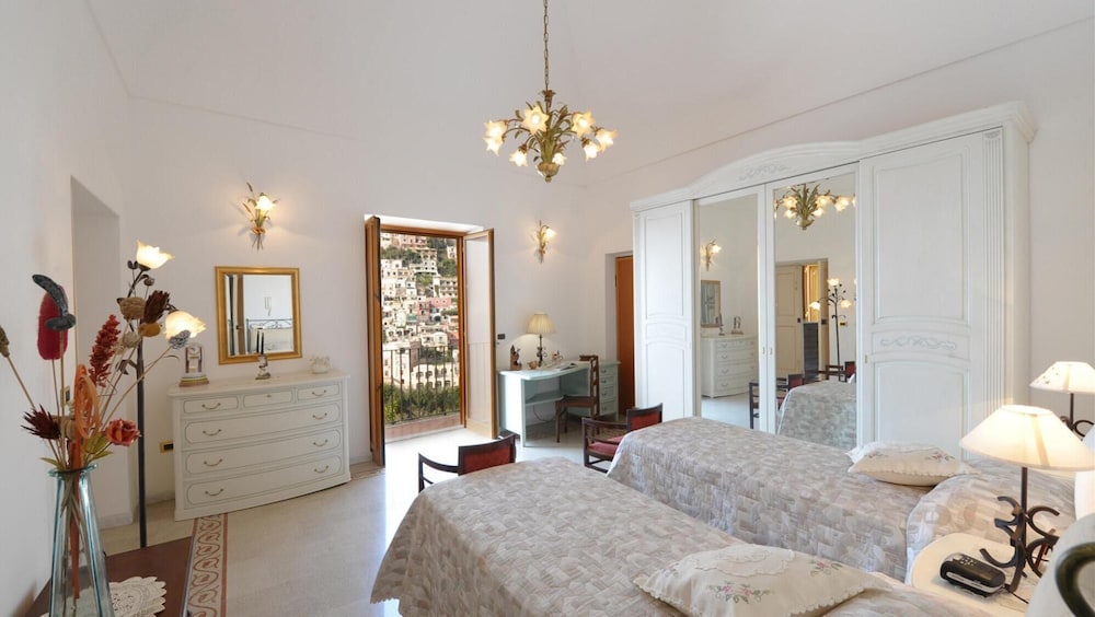 Villa Talamo 8 in Positano view 3