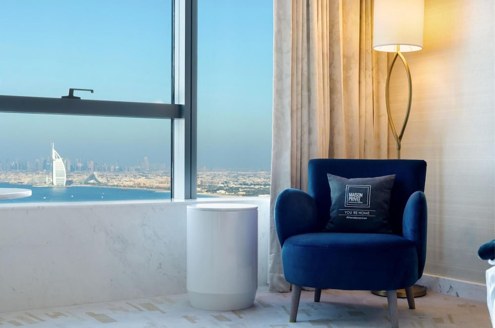 Luxury Studio w Dreamy Views Over Palm Jumeirah