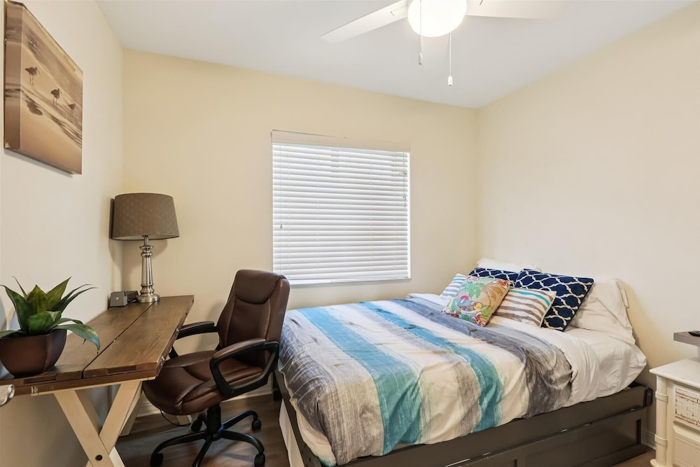 Sea Haven 512