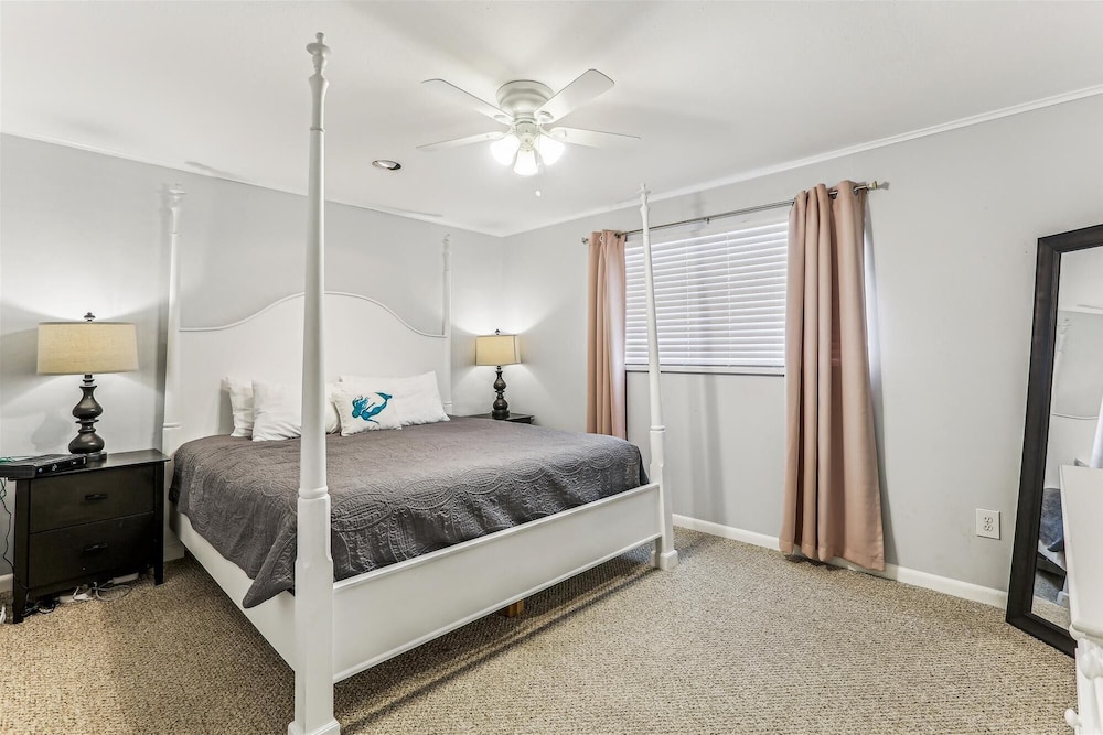 Charming St. Augustine Getaway Near Lighthouse & Historic District