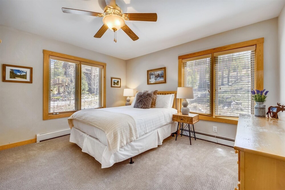 Powder Moose Villa