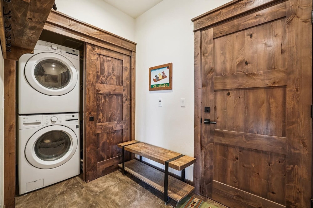 Breck Mountain Getaway 4 Bedroom Home