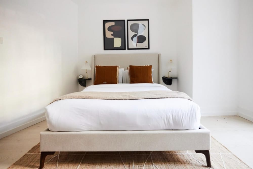 The Lanhill Road Crib - Dazzling 2bdr Flat With Garden