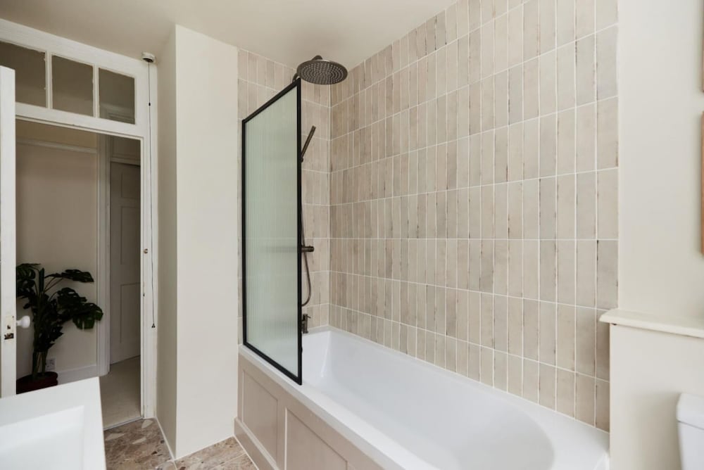 The Golders Green Place - Modern and Bright 1bdr Flat