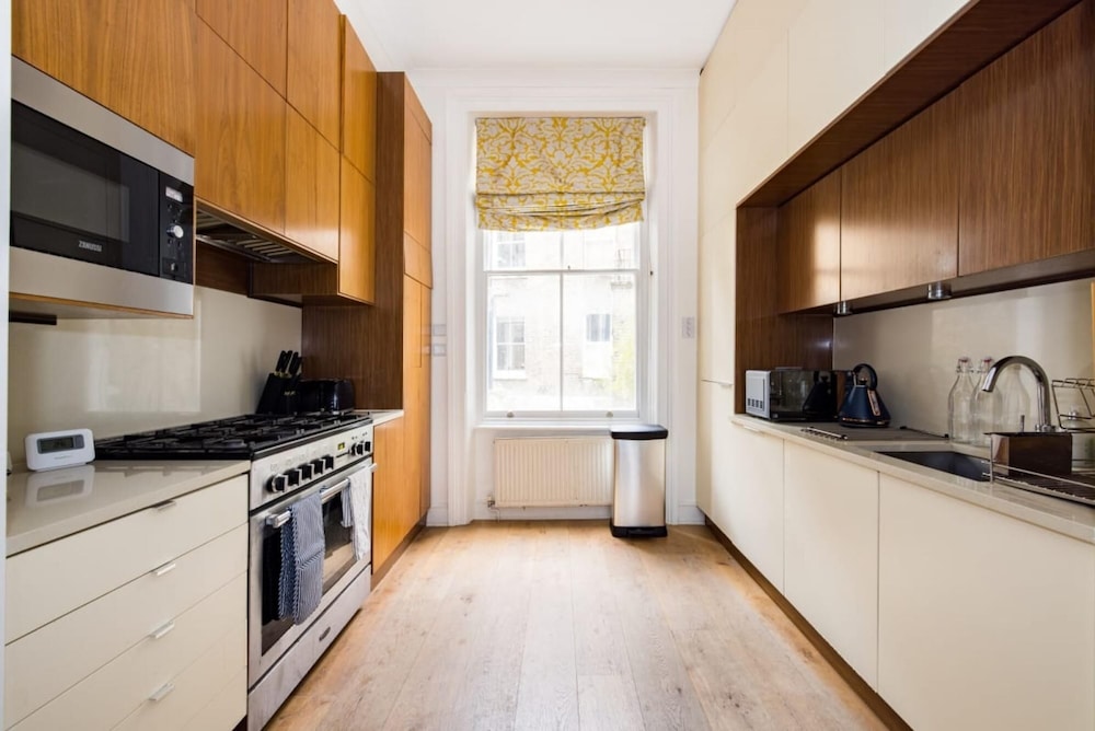 The London Hideout - Glamorous 2bdr Flat With Garden