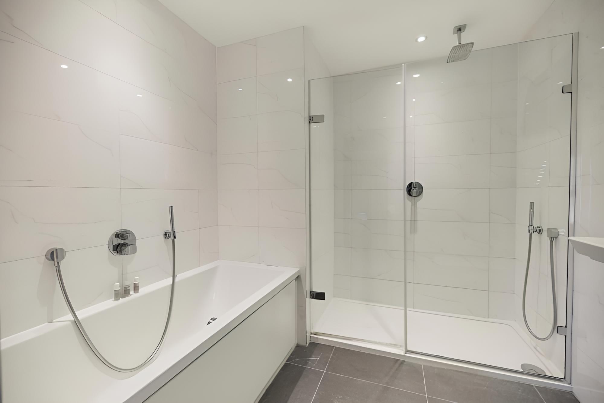 The Wandsworth Arms - Lovely 3bdr House With Study and Patio Balcony