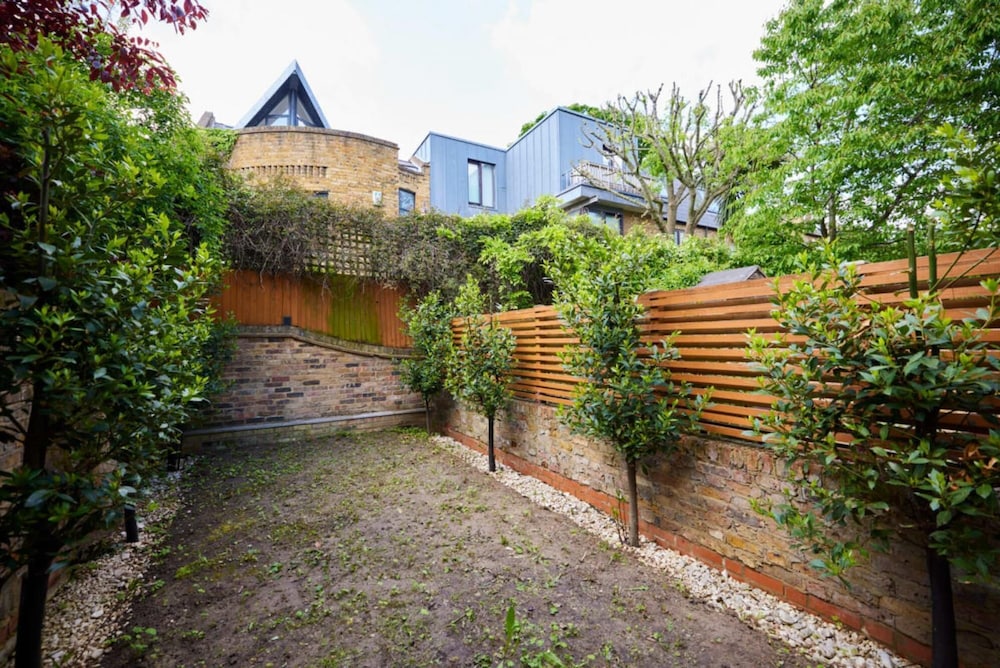 The Camden Place - Breathtaking 4bdr Flat With Garden