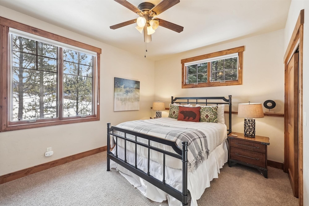 The Beaver Lodge At Breckenridge 4 Bedroom Home