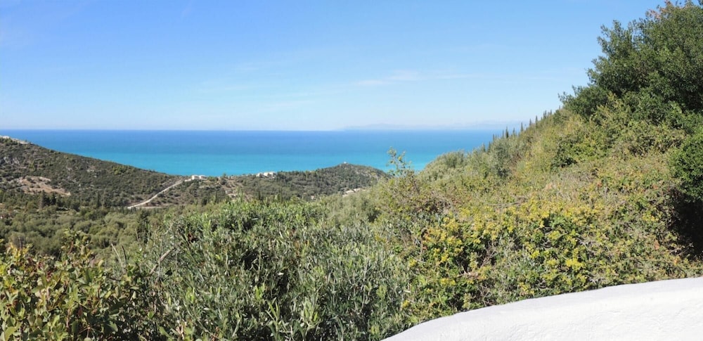 Villa Myrtia - Agios Nikitas Villas view 5