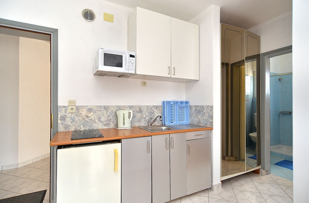 Apartments 2071