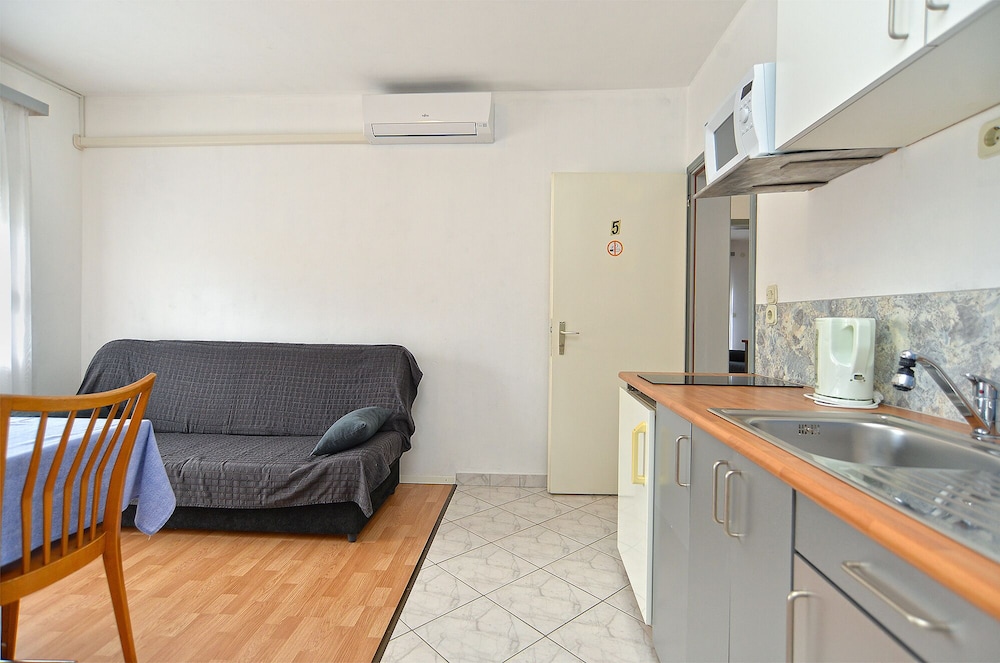 Apartments 2071
