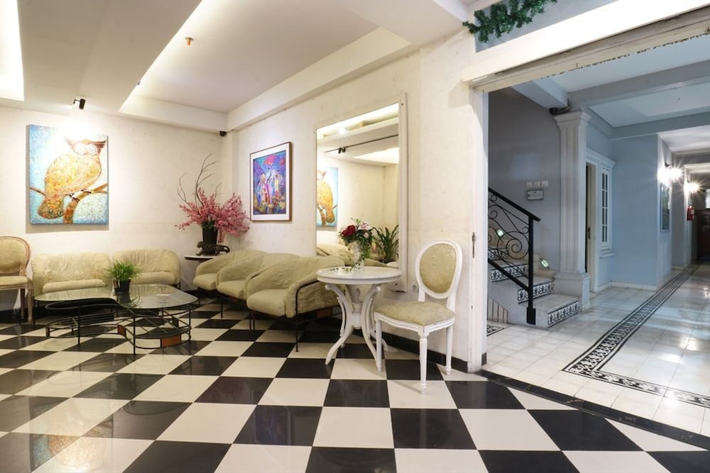 La Nostalgie Boutique Hotel