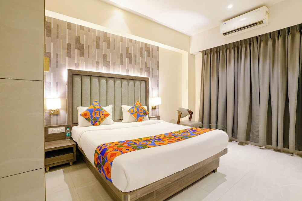 FabHotel Shubham Comforts