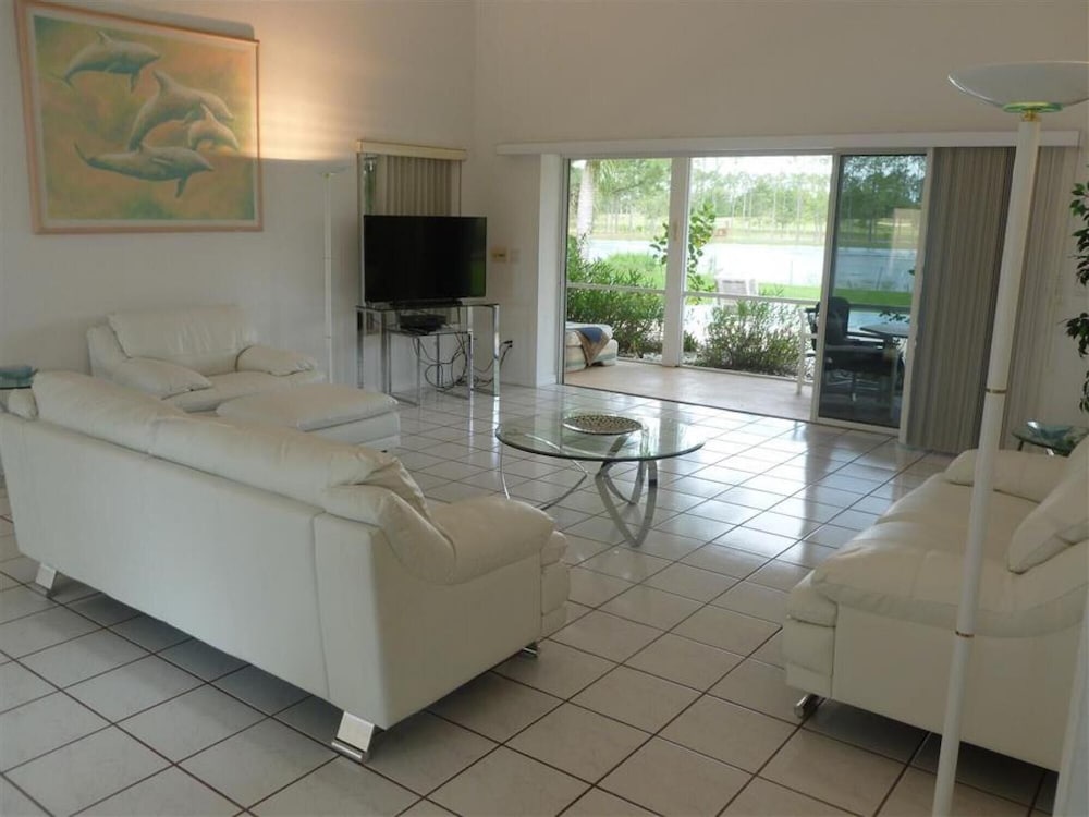 Orlando Vacations - Swiss 22 - Lake Stephanie - Property Image 24