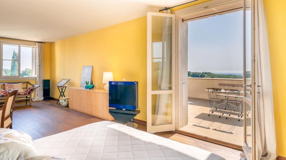 Casa Del Vento 10 in Bibbona view 2