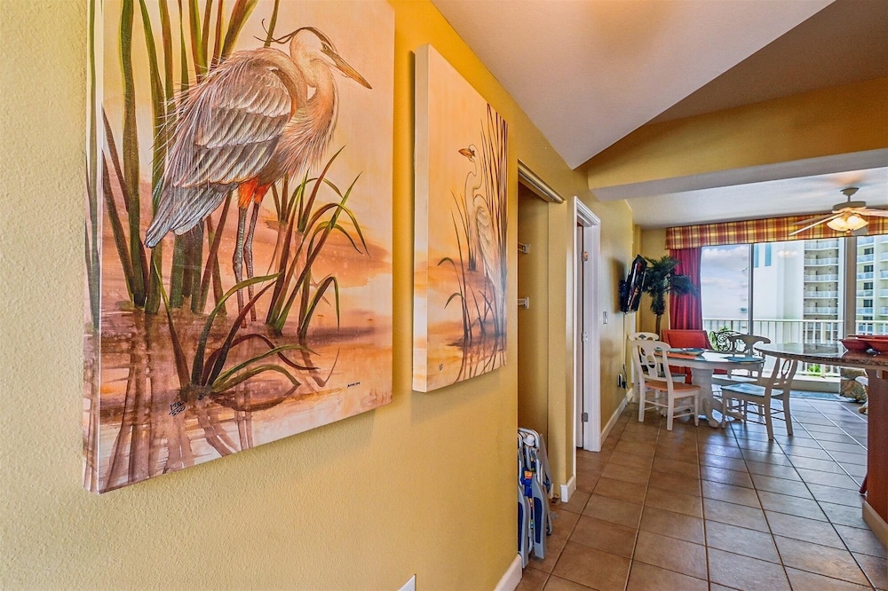 Shores Of Panama 618 2 Bedroom Condo