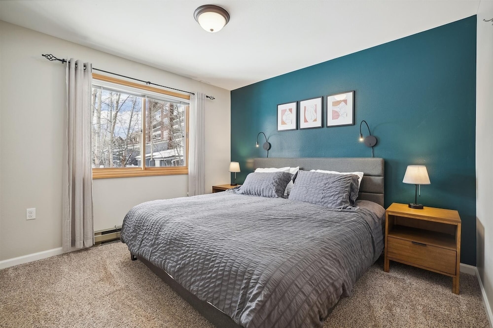 Snowdance 102a 3 Bedroom Condo