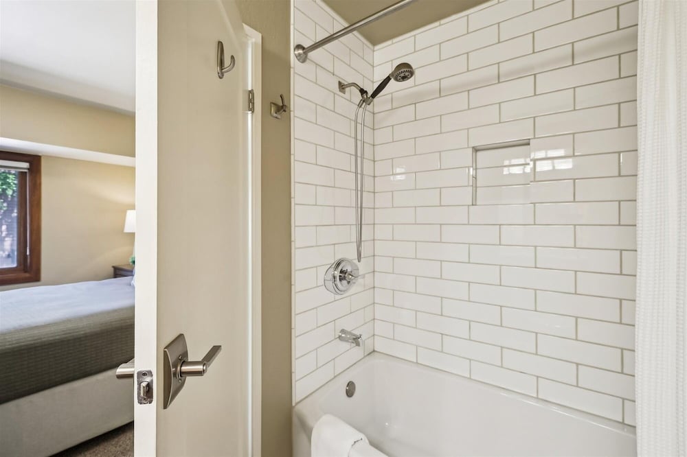 Cedars 3 2 Bedroom Townhouse