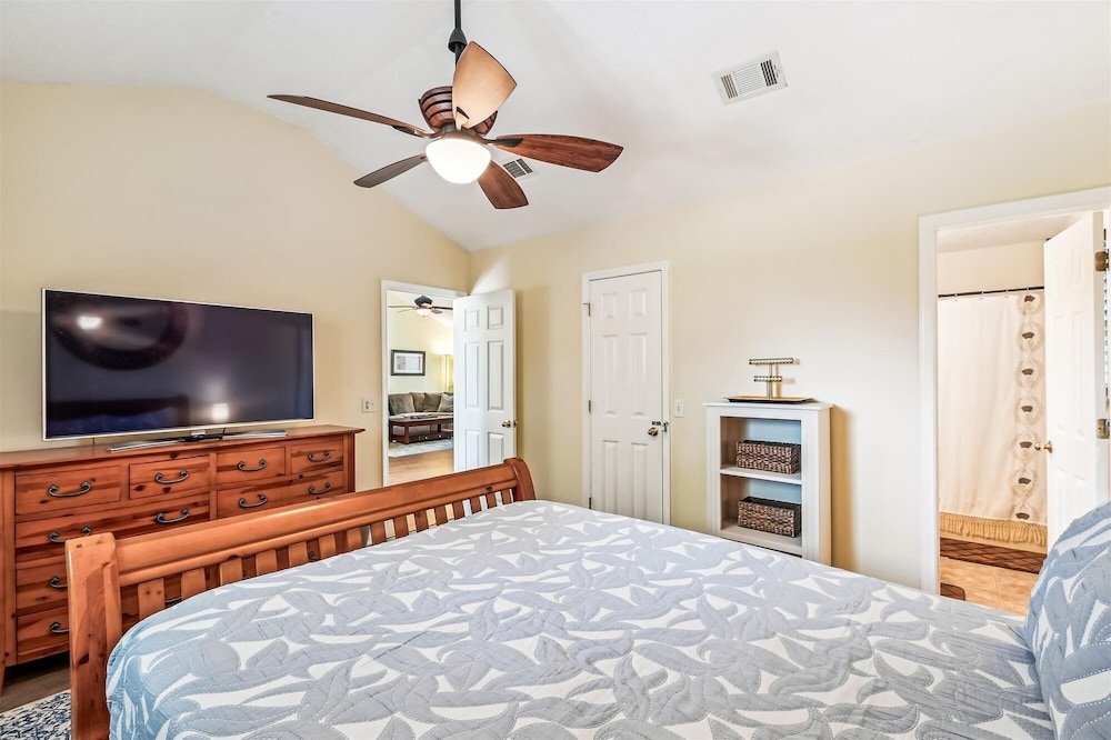 17007 Firenzo Ave 3 Bedroom Home