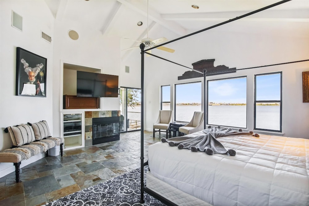 Amazing Bay by Ryson Vacation Rentals