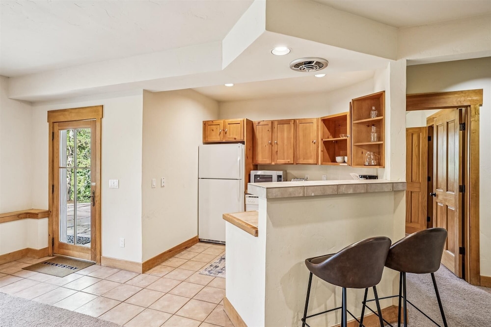 Little Bear Lodge 4 Bedroom Home