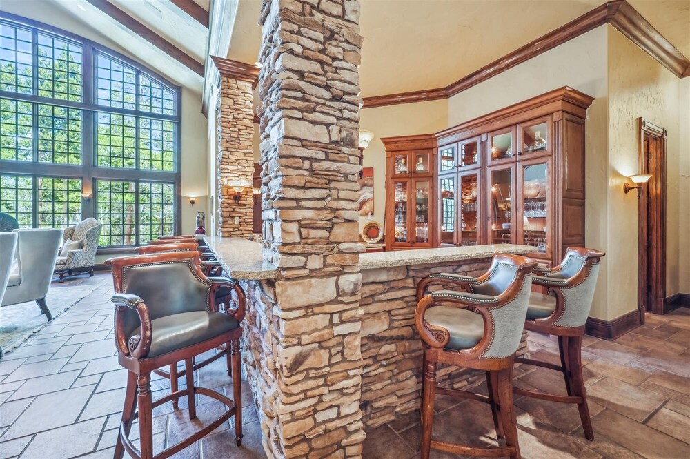 Gold King Retreat 6 Bedroom Home by RedAwning