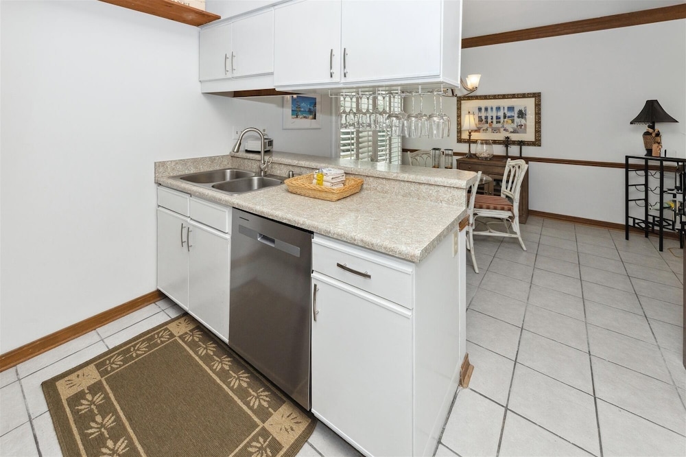 Sandpiper Cove 4121 3 Bedroom Condo by RedAwning view 4
