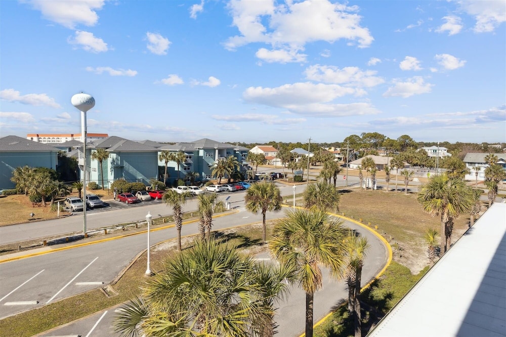 Seacrest 411 2 Bedroom Condo by RedAwning view 2