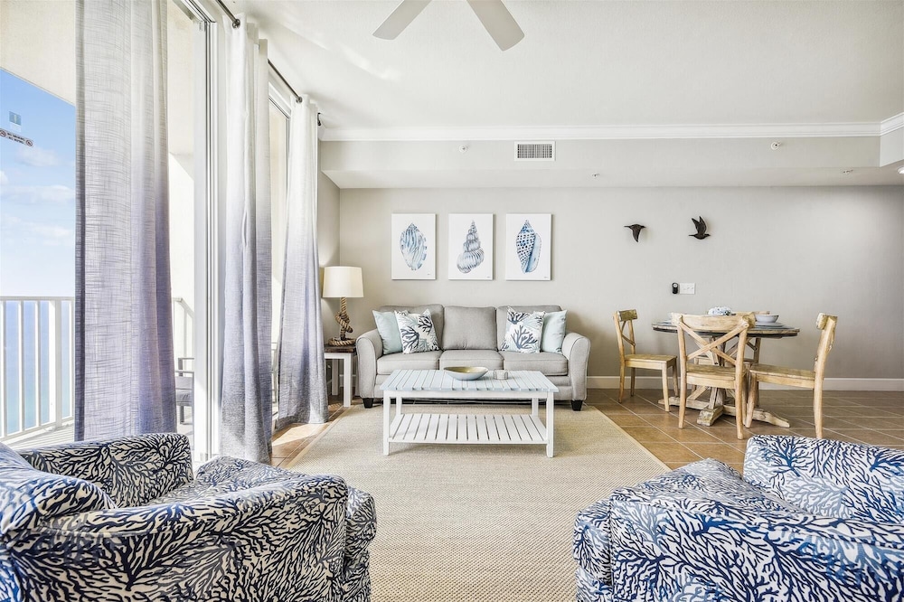 Tidewater by Book That Condo