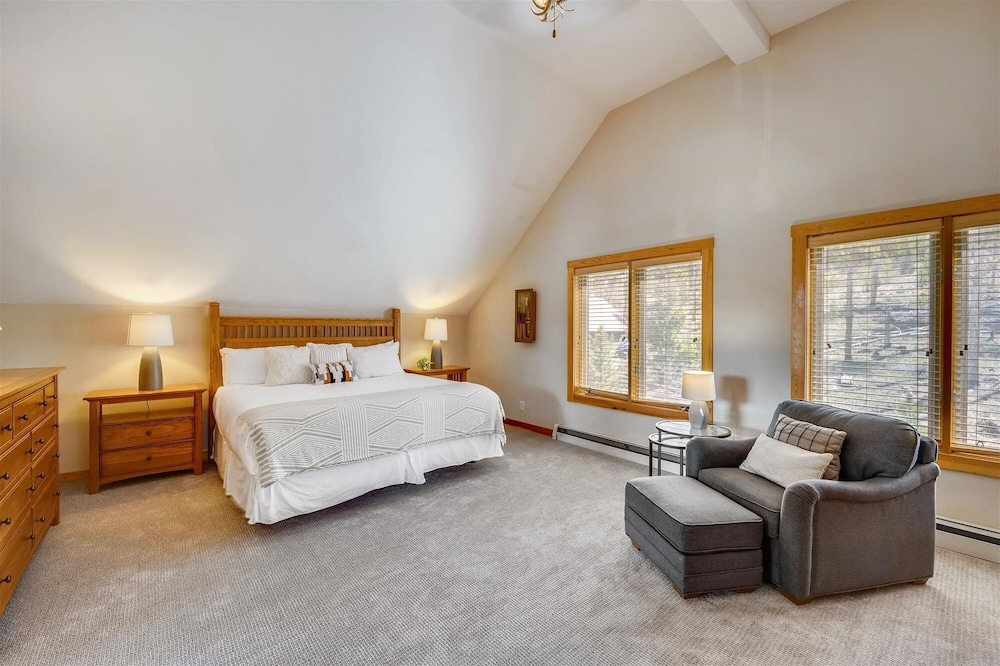 Powder Moose Villa