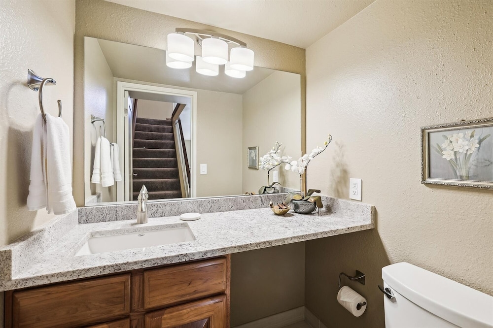 Cedars 3 2 Bedroom Townhouse