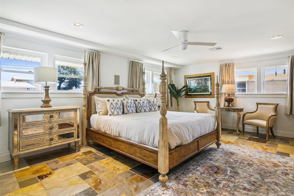 Amazing Bay by Ryson Vacation Rentals
