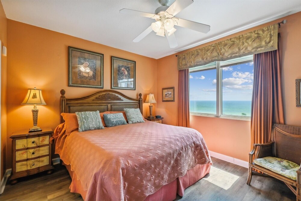 Shores Of Panama 618 2 Bedroom Condo