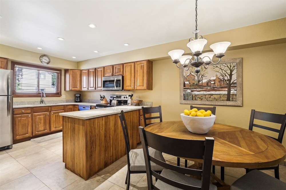 Cedars 3 2 Bedroom Townhouse