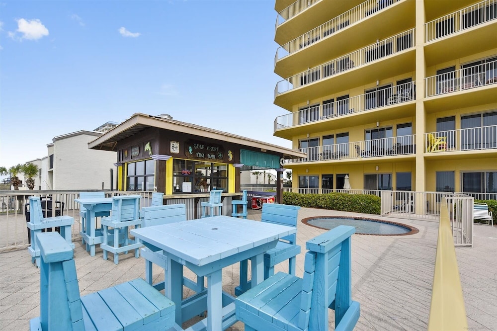 Gulf Crest 2005 - 2 Bedroom W/Fantastic View! Family Friendly! Sleeps 8 Condo by RedAwning view 5