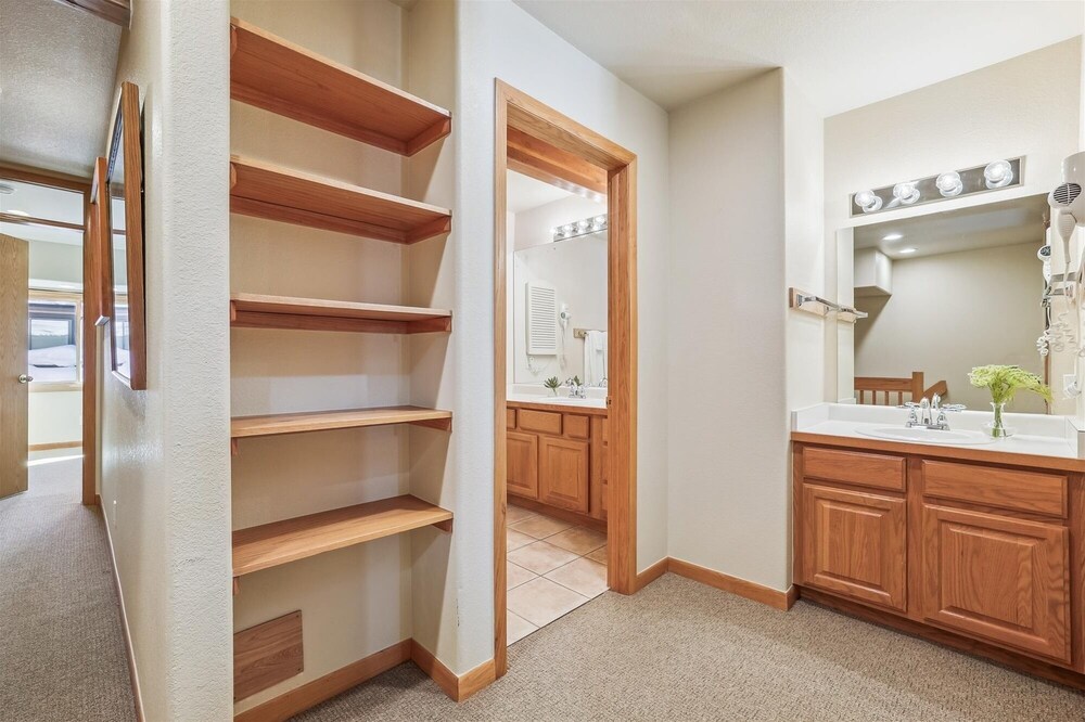 Cedars 24 3 Bedroom Duplex
