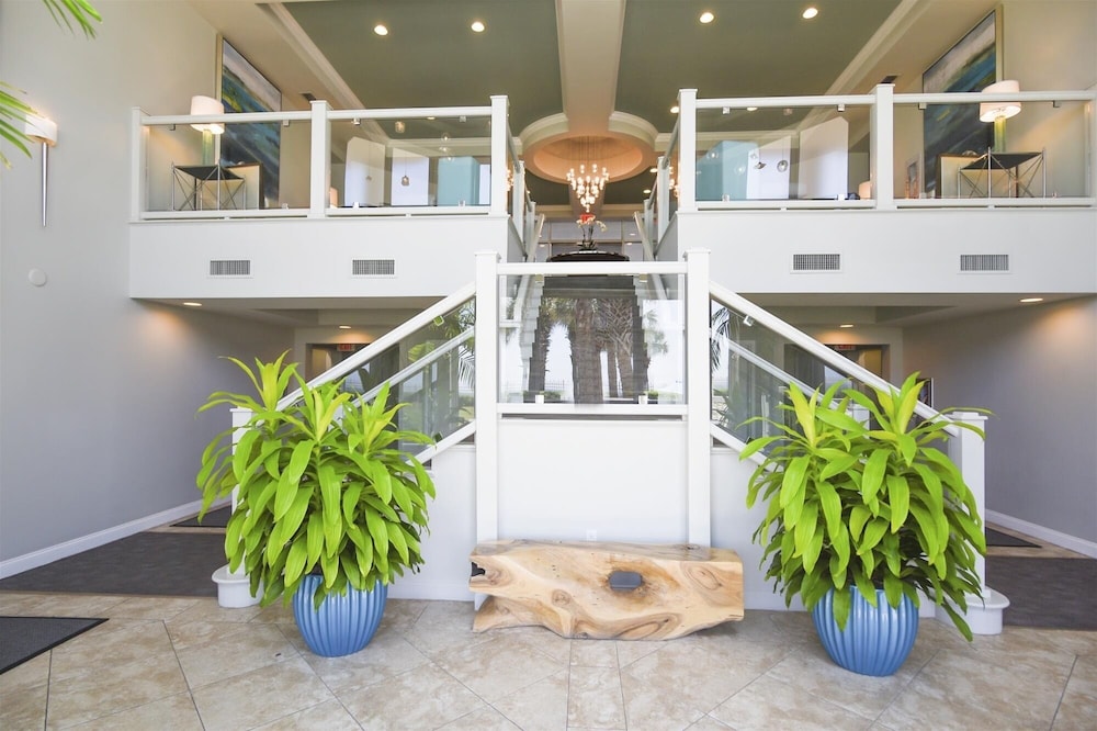 Silver Beach 1104w 3 Bedroom Condo