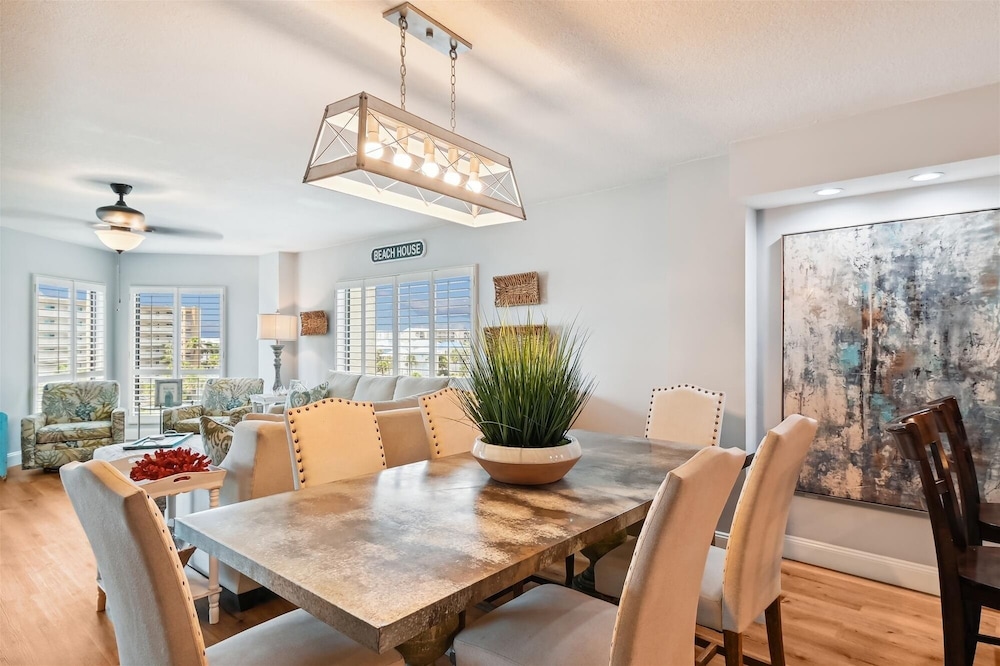 Inlet Reef 419 3 Bedroom Condo by RedAwning view 5