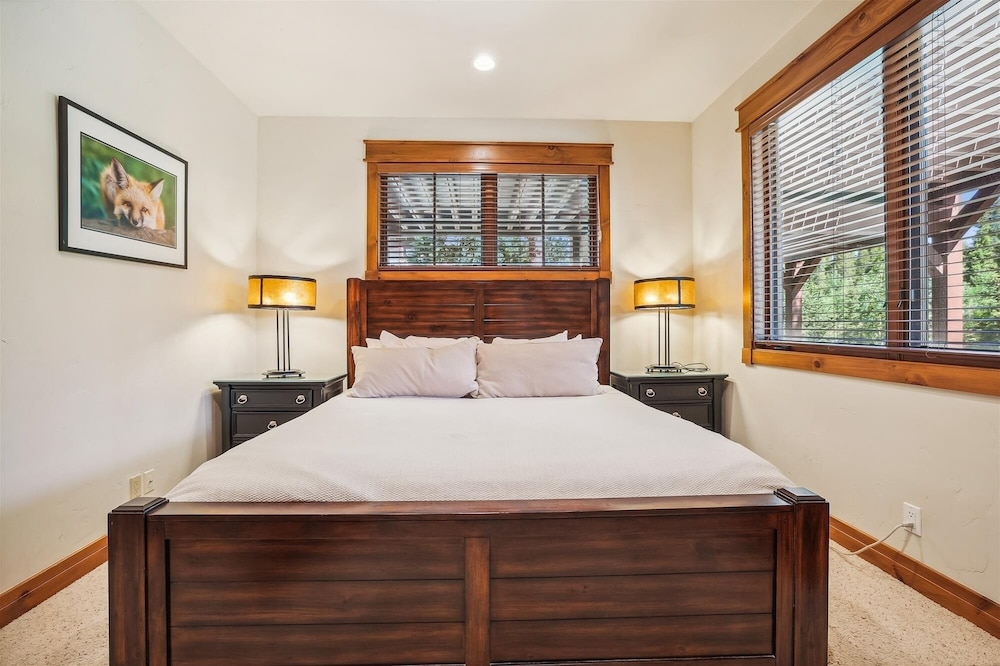 Cucumber Patch 60 4 Bedroom Home by RedAwning