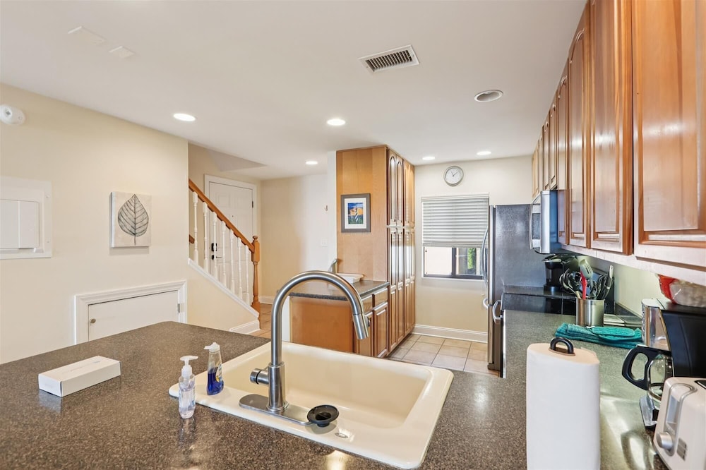 Sea Haven 512