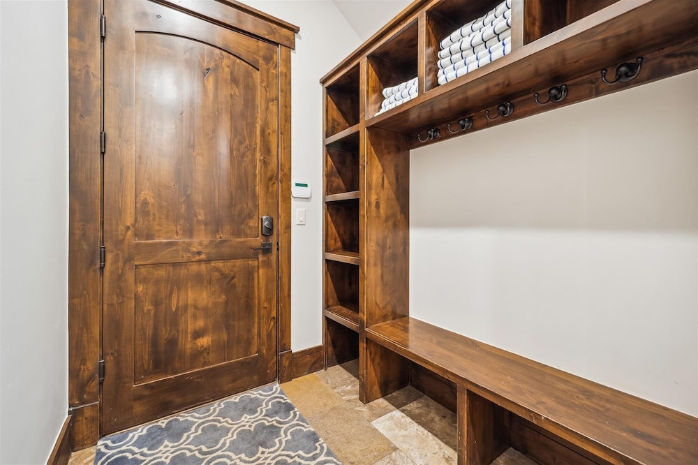 Highwoods At Shock Hill 4 Bedroom Townhouse by RedAwning