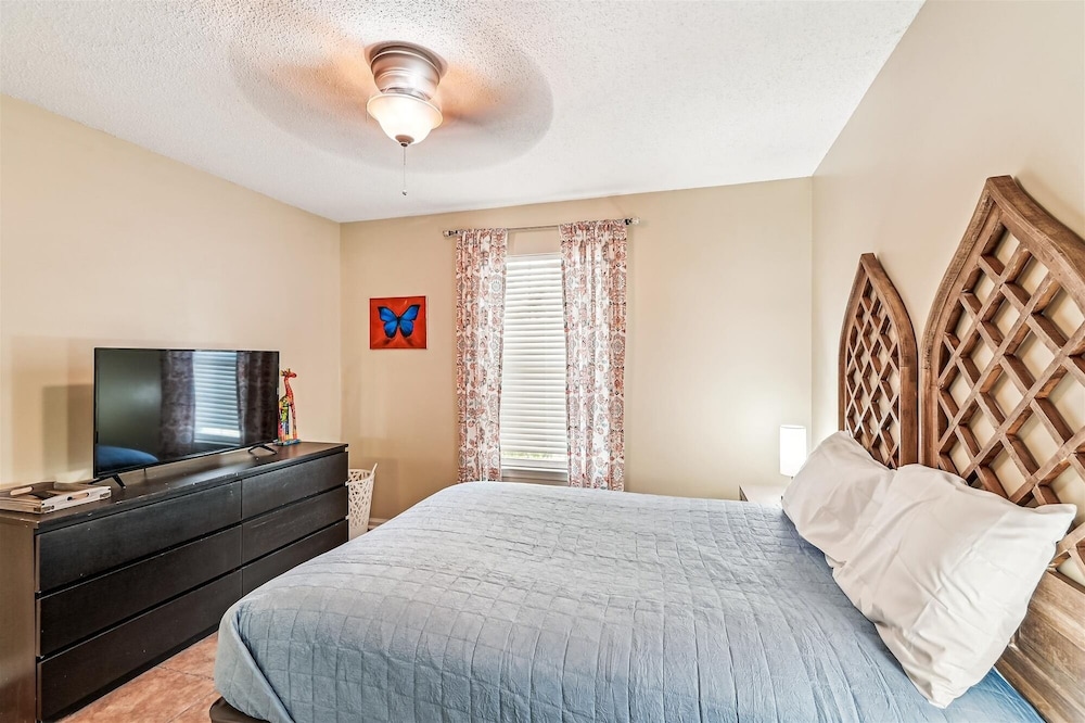17007 Firenzo Ave 3 Bedroom Home