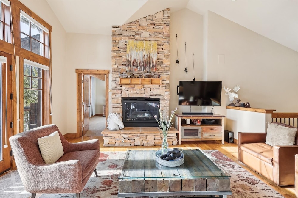 The Beaver Lodge At Breckenridge 4 Bedroom Home