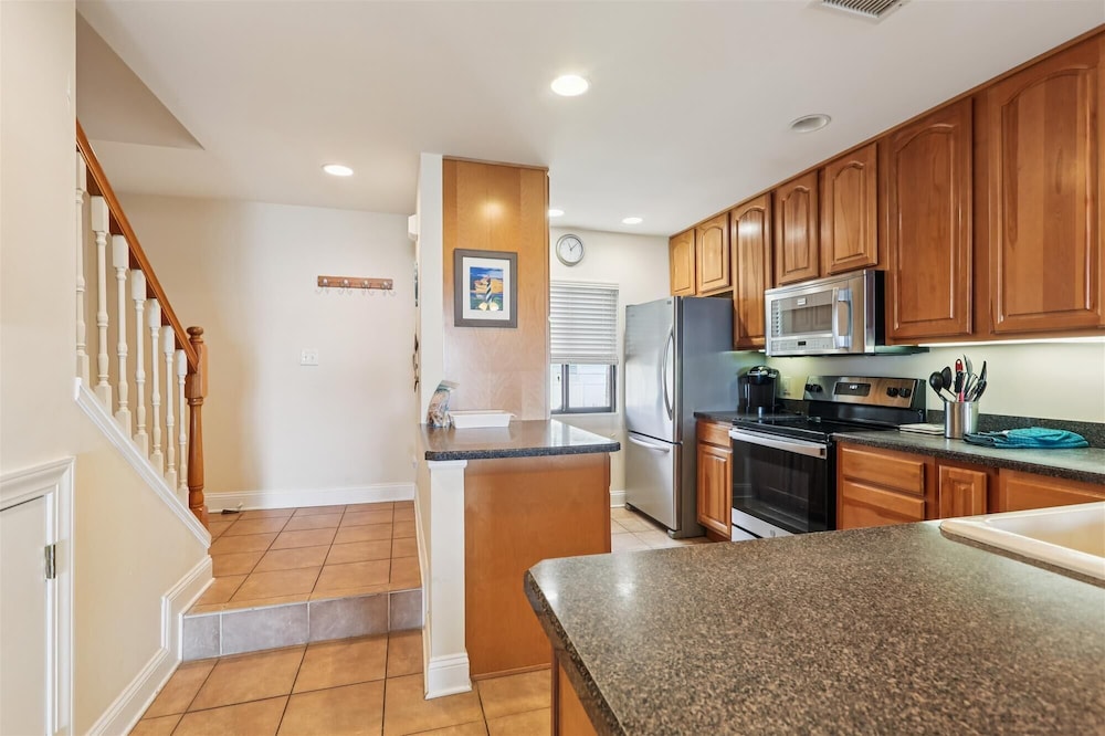 Sea Haven 512