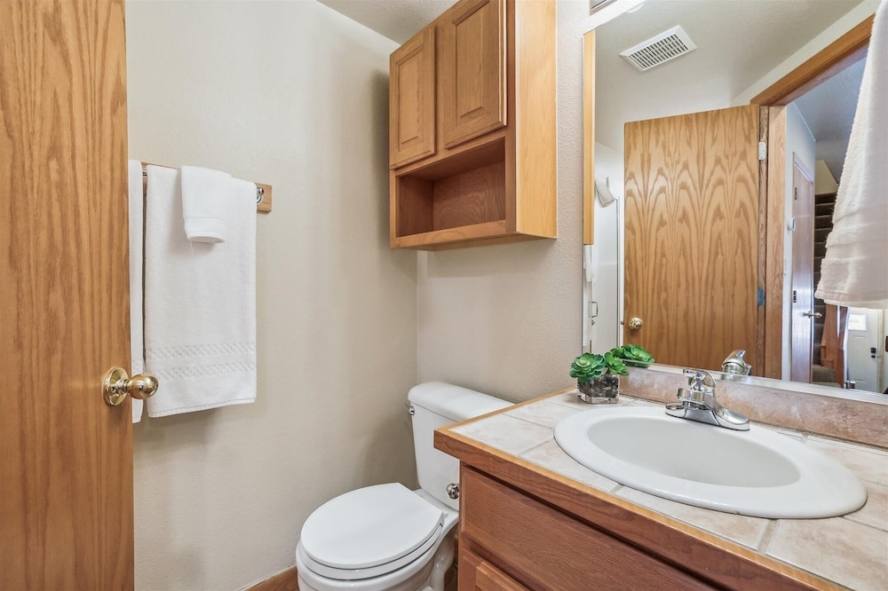 Cedars 24 3 Bedroom Duplex