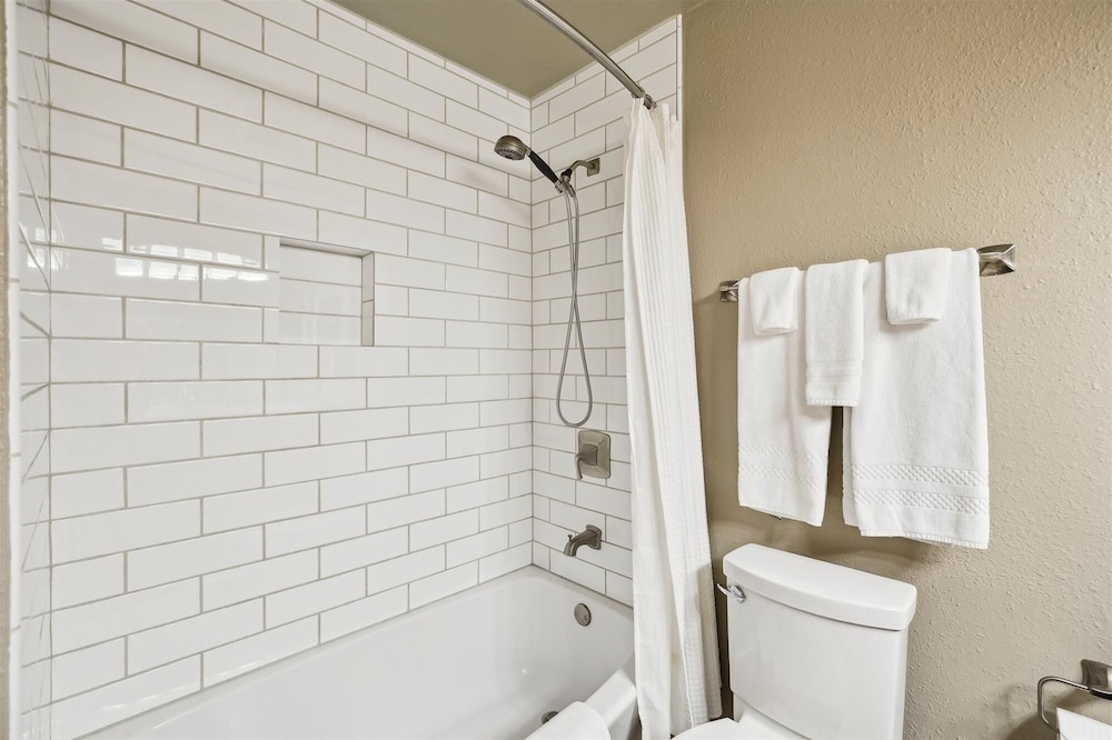 Cedars 3 2 Bedroom Townhouse